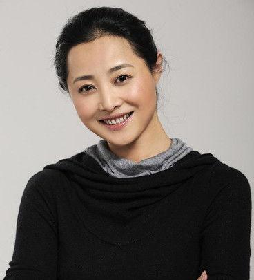 胡可瑜个人资料,才华横溢的年轻艺术家，多才多艺的人生探索者